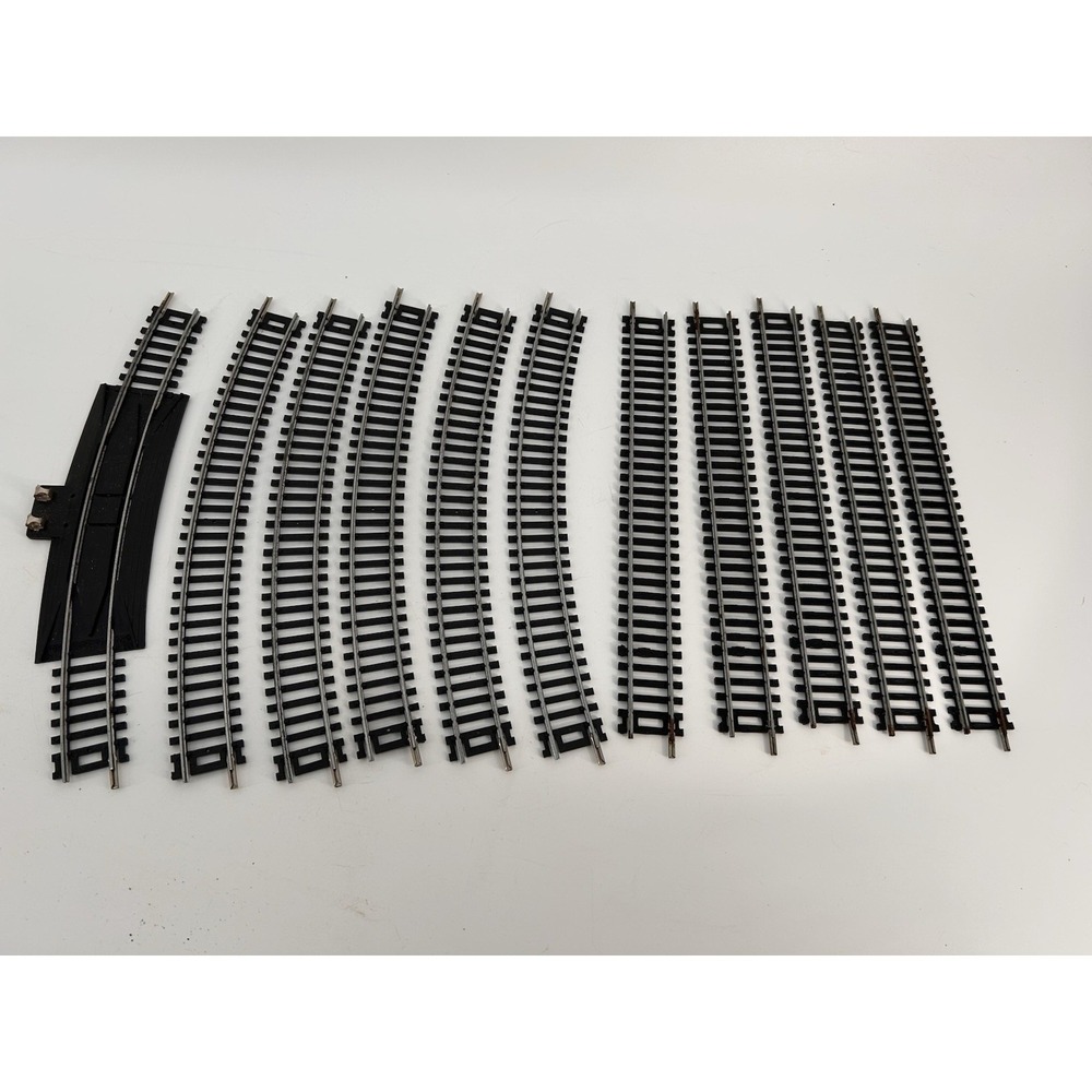 Vintage HO Scale Steel Train Tracks 9" Straight & Curved W Rerailer